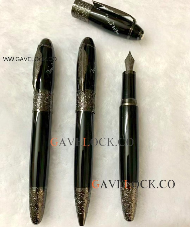 AAA Copy Mont Blanc Daniel Defoe Gift Pens Ultrablack